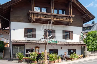 Gastronomiebetrieb im Herzen von Bad Kleinkirchheim – Restaurant mit Café!- zu verpachten -