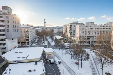 Urbaner Wohnkomfort mit Weitblick – 3 Zimmer im 5. Liftstock (ca. 80 m²)