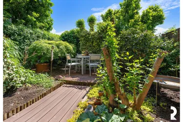 REIHENHAUS MIT GARTEN UND BALKON IN ZENTRALER LAGE IN KLAUS