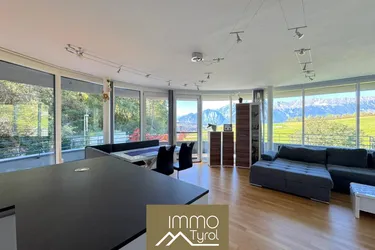 Patsch: Großzügige 4-Zimmer-Gartenwohnung mit Panoramablick