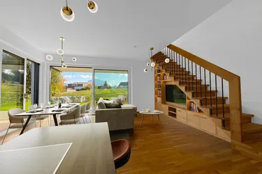 MAISONETTE MIT LIFT &amp; großem Garten! Barrierefrei, Erstbezug &amp; UNMÖBLIERT! Ohne Provision! (W22)