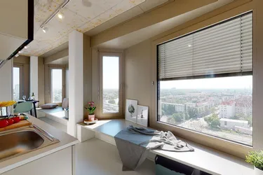 District Living: möbliertes Studio Platin mit exklusiven Gemeinschaftsflächen inklusive: Fitness, Dachterrasse &amp; mehr