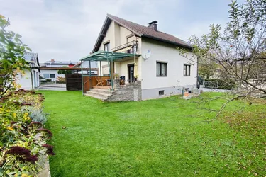 Ihr Familienparadies in Spielberg - Charmantes Haus mit Kachelofen und sonniger Gartenfläche