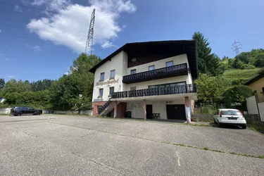 Nähe Red Bull Ring: Ehemaliger Gasthof mit Potential in guter Lage