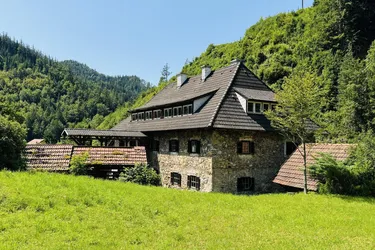Neuberg a. d. Mürz: Landhaus mit Geschichte und Gestaltungspotential – Ein Sanierungsprojekt mit Charme