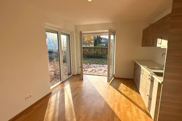 Helles Einfamilienhaus in ruhiger Lage mit XXL Dachterrasse