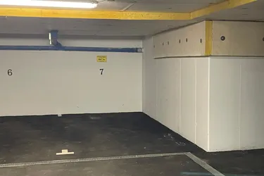 Expose Tiefgaragenplatz in gepflegter Neubauliegenschaft zu vermieten, Provisionsfrei, sofort verfügbar
