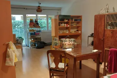 Barrierefreie Drei-Zimmerwohnung mit Terrasse und Minigarten!