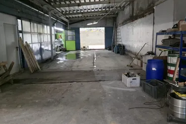 HALLE in verkehrsgünstiger Lage 1230 WIEN