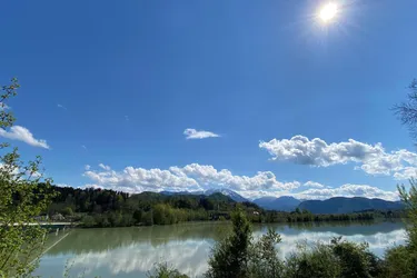 Sonniges Baugrundstück mit traumhaftem Panoramablick an der Drau
