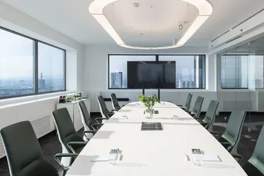 Traumhafte Büroflächen im Millennium Tower 2.OG