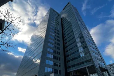 Teilbürofläche mit Weitblick im Ares Tower 16.OG