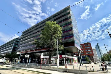 Business Center: Bürofläche direkt an der Dresdner Straße