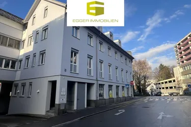 AUF DER SUCHE NACH EINER PRAXIS?