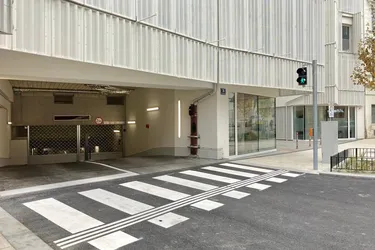 Garagenplätze in der Penzinger Straße 76, 1140 Wien zu verkaufen!