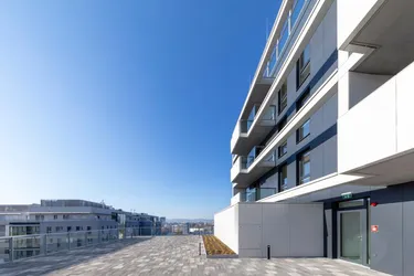 Expose LOW RISE - Südseitiger 2 Zimmer NEUBAU mit Balkon und Fernblick PROVISIONSFREI - Top 1.94