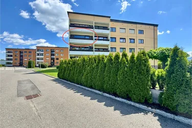 "KAUFANBOT vorhanden" 3-Zimmer-Eigentumswohnung mit Loggia und Garage