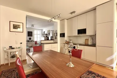 Stilvoller Altbau mit Balkon-Oase beim Praterstern