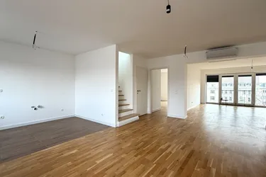 141 m² Maisonette im Dach | 3 Min. zur U6 | Nähe Volksoper — 1180 Wien