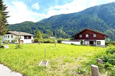 Sonniges Baugrundstück in Oberlienz – nachhaltig bauen, naturnah leben