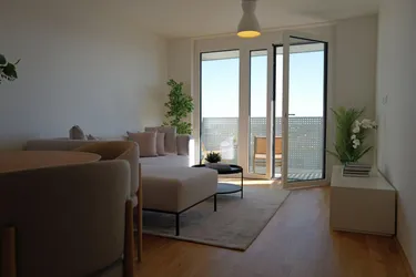 HELLE 3 ZIMMER WOHNUNG MIT KÜCHE + TERRASSE + SCHÖNER WEITBLICK