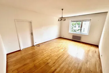 Charmante 2-Zimmer-Wohnung mit Blick in den ruhigen Innenhof
