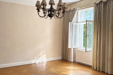 Großzügige 3-Zimmer-Altbauwohnung - gestalten Sie Ihr neues Zuhause