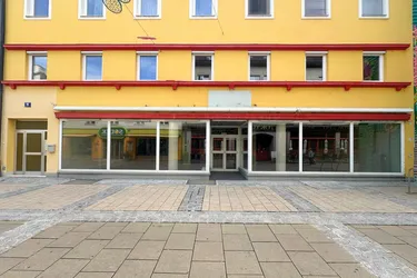 Helle Gewerbeliegenschaft im Zentrum von St. Pölten
