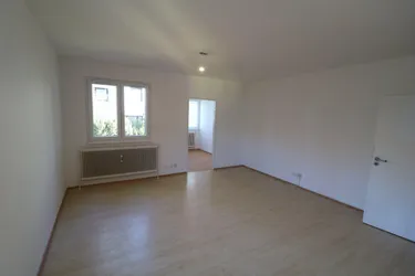 Hameaustraße: Maisonette in Grünruhelage mit Schwimmbad