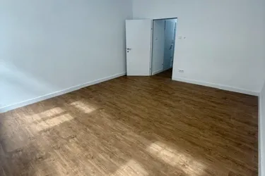 1150, sanierte 1-Zimmer Wohnung in saniertem Jugendstilhaus