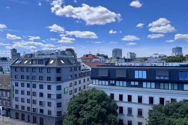Über den Dächern Wiens: STILVOLLES WOHNEN IN DER LEOPOLDSTADT