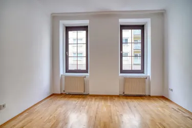 4-Zimmer Altbaujuwel mit Potenzial!