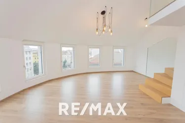 Exklusive Dachgeschoss-Maisonette mit 360° Wienblick und drei Terrassen - 1100 Wien