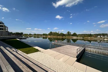 THE SHORE 50m² Gartenwohnung mit Terrasse - Wohnen am Wasser - Badesteg, Sauna, Fitness, Concierge 1190 Wien