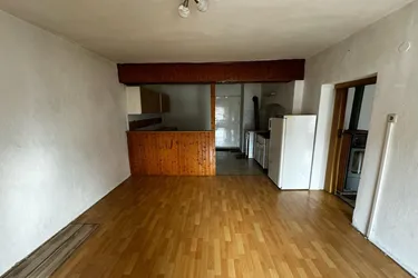 *provisionsfrei* 2-Zimmer-Wohnung in charmantem Wohnhaus