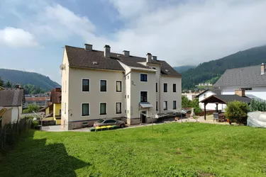 Attraktives Zinshaus in Mürzzuschlag – Renditeobjekt mit Potential!