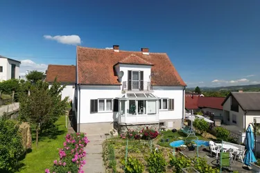 Geräumiges Einfamilienhaus in ruhiger Lage in Großpetersdorf