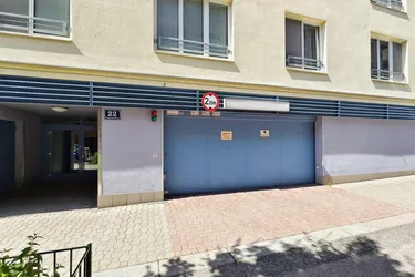 Parkplatzsuche? Schnee von gestern! Praktischer Tiefgaragenstellplatz nächst U3-Station Kardinal-Nagl-Platz