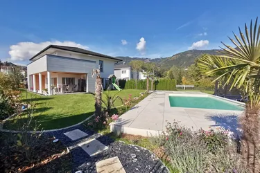 Expose Wunderschönes, hochwertiges und modernes Haus mit Pool - hier bleiben keine Wünsche offen!