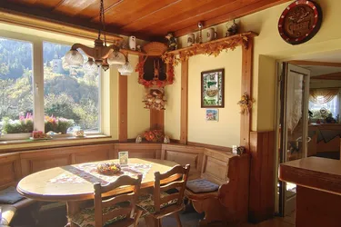 Vielseitige Top-Lage-Location für Frühstücks-, Mittags- &amp; Bistro-Location oder Büro/Dienstleistungsstation nutzbar