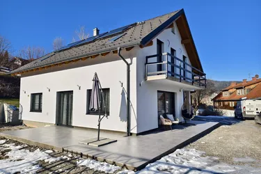 ** Exklusives großzügiges Ein/ Zweifamilienhaus in ruhiger Lage