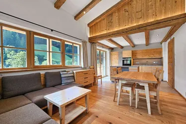 Freizeitwohnsitzwohnung in Naturlage