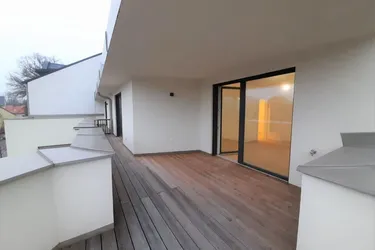 Expose SCHÖNE MAISONETTE-GALERIE-Wohnung mit 2 TERRASSEN