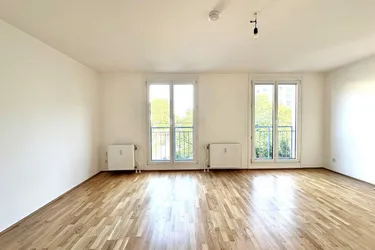 Single-Wohnung mit schöner Küche und Abstellraum