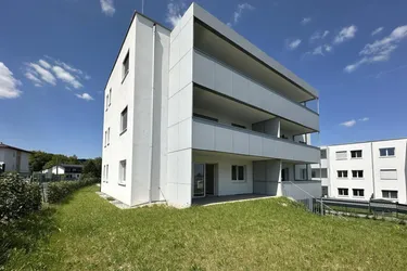 ALTENBERG GARTENWOHNUNG ERSTBEZUG + KÜCHE