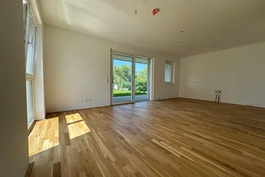 ALTENBERG GARTENWOHNUNG ERSTBEZUG + KÜCHE
