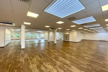 BEGEHRTE BÜROWELTEN - MODERN, STILVOLL &amp; REPRÄSENTATIV mit vielen Annehmlichkeiten im PHILIPS-BUSINESS-KOMPLEX in Klagenfurt