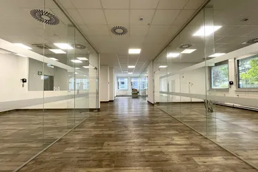 MODERNE BÜROWELTEN mit vielen Annehmlichkeiten IM PHILIPS-BUSINESS-KOMPLEX in Klagenfurt