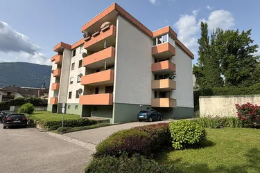 Attraktive Eigentumswohnung mit Garage nahe FH