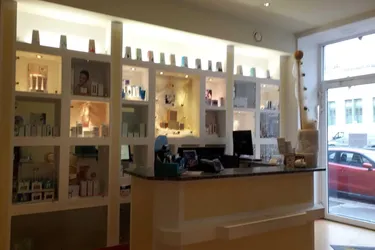 Kosmetik- Fusspflege- Nagelstudio, Massagestudio zu vermieten, BETRIEBSÜBERNAHME